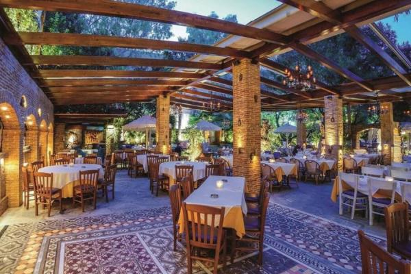 Δεξίωση Βάπτιση Πέτρινο Restaurant Γλυφάδα