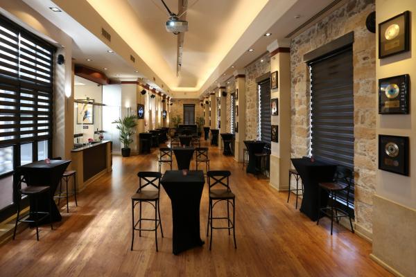 Hard Rock Cafe Athens Δεξίωση Βάπτισης Αθήνα Κέντρο