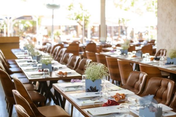 Ετοιμάζω Βάπτιση - Revellers Row